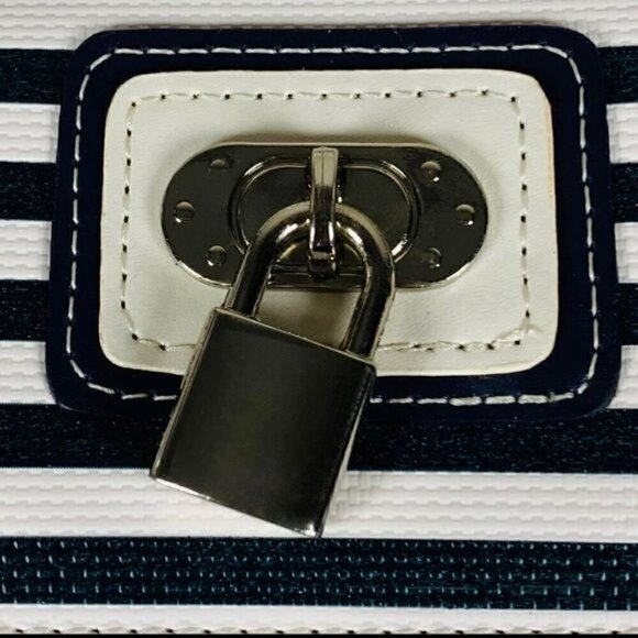 NEW MORELLE & CO CLASSIC LUCY JEWELRY ROLL CASE DARK BLUE & WHITE STRIPED - Picture 7 of 8